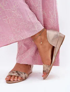 Sandále model 214701 Krok vo veľkom štýle