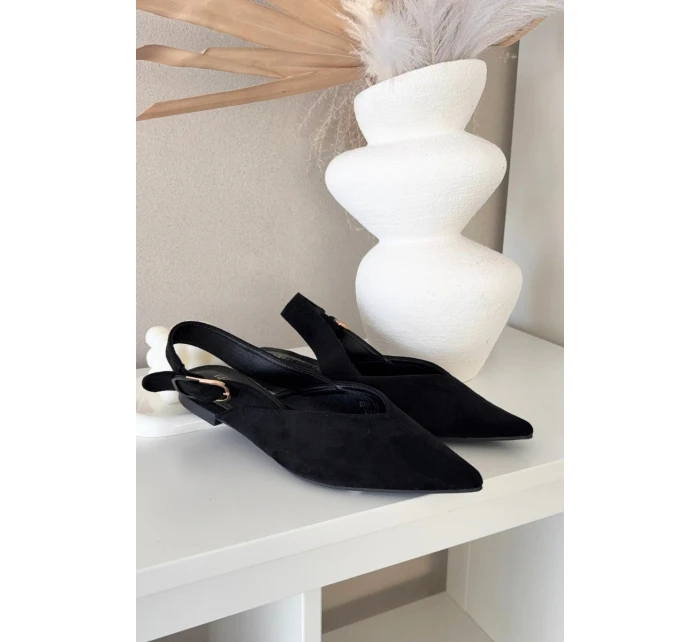 Dámské baleríny s přezkou Černé model 21834811 - Boto