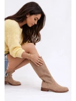 Dámské kozačky s krajkovým vzorem na plochém podpatku model 21998027 Béžové - S.Barski