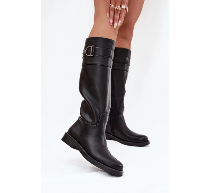 Dámske čižmy na nízkom podpätku s ozdobným detailom Arvessa - čierne Dámske čižmy na nízkom podpätku s ozdobným detailom Arvessa - čierne