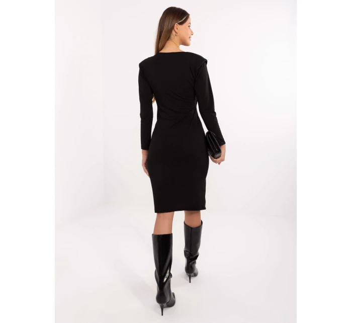 Šaty IT SK 18206 1.35 čierna Šaty IT SK 18206 1.35 čierna