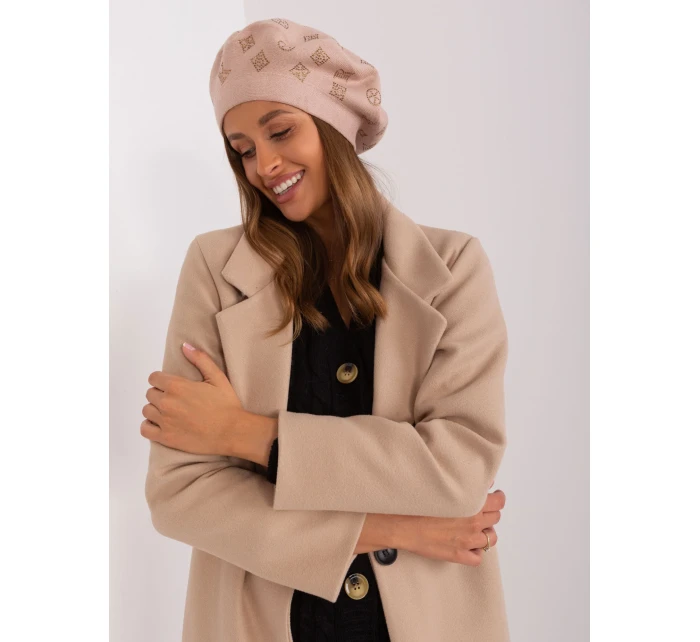 AT CZ 2318 cap.30 béžová