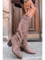 Topánky na podpätku model 223006 Krok vo veľkom štýle