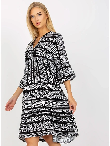Šaty model 17408254 černobílé - FPrice Šaty model 17408254 černobílé - FPrice
