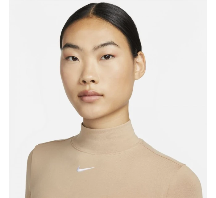 Nike Sportswear Collection Essentials Beige L