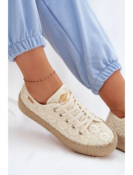 Krajkové tenisky model 22251516 béžové - Lee Cooper