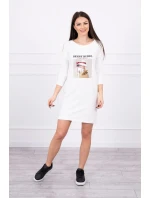 Šaty s potiskem model 18744170 ecru - K-Fashion