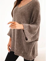 Dámský svetr volný střih s výstřihem do V model 22542825 - K-Fashion Dámský svetr volný střih s výstřihem do V model 22542825 - K-Fashion