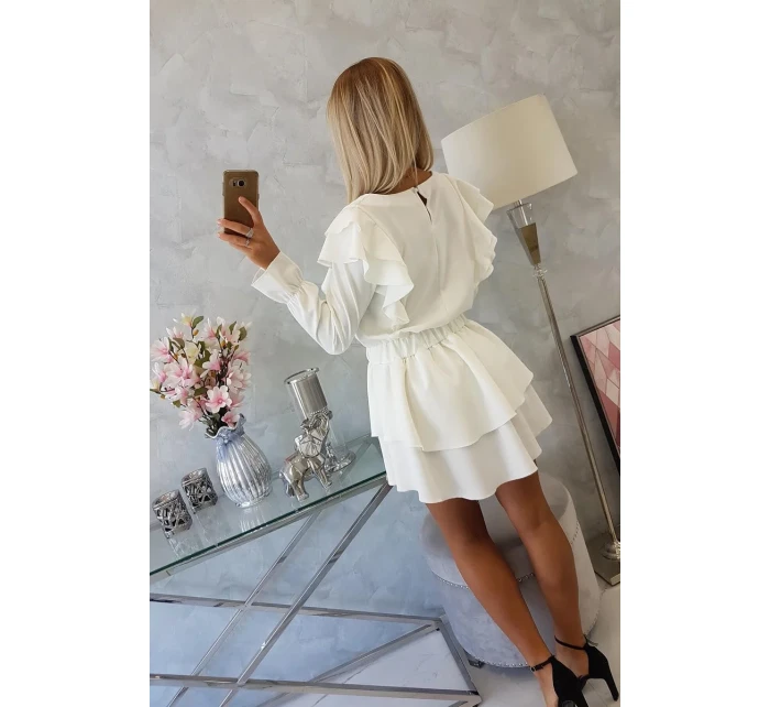 Šaty so zvislými volánmi ecru Šaty so zvislými volánmi ecru