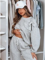 Dámská tepláková souprava nadměrné velikosti světle šedá Dstreet model 21984434 - FashionStreet Dámská tepláková souprava nadměrné velikosti světle šedá Dstreet model 21984434 - FashionStreet