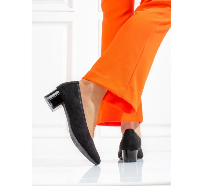 Dizajnové lodičky dámske čierne na širokom podpätku Dizajnové lodičky dámske čierne na širokom podpätku