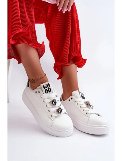 Dámské boty na platformě s ozdobami bílé model 21659166 - Boto