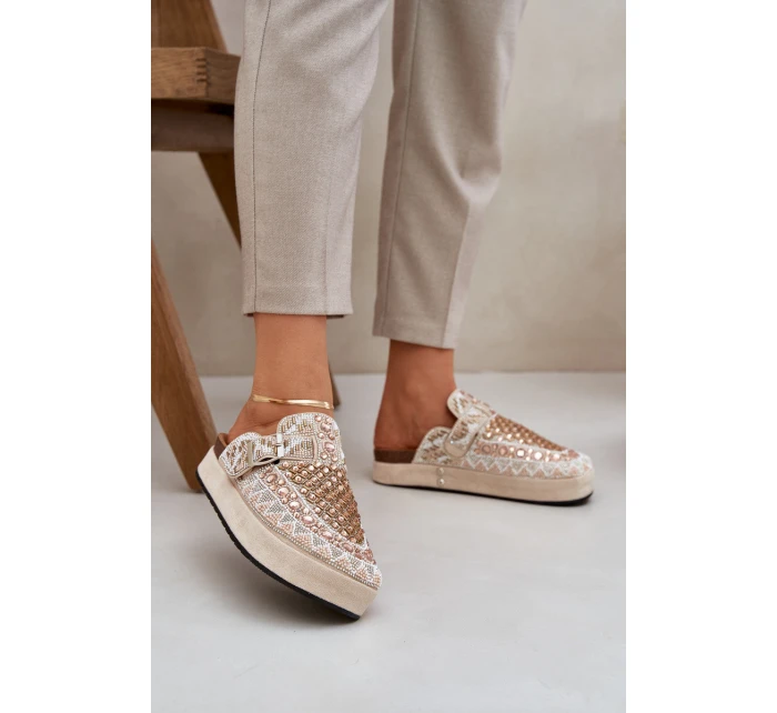 Zdobené Klapky Na Platformě Béžové model 21684886 - Boto