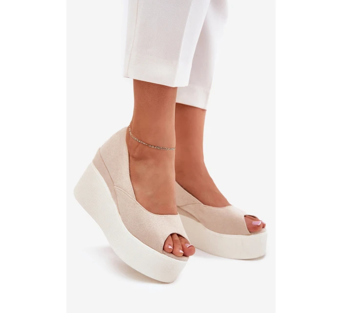 Sandały Damskie Na Koturnie I Platformie Jasnobeżowe Felyra Sandały Damskie Na Koturnie I Platformie Jasnobeżowe Felyra