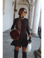 M880 Šaty s volánovým lemom - hnedé