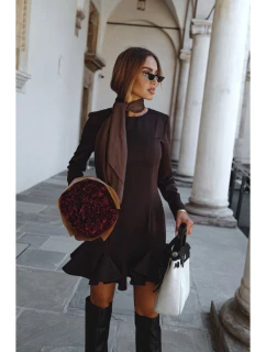 model 21296135 Šaty s volánkovým lemem hnědé - Moe