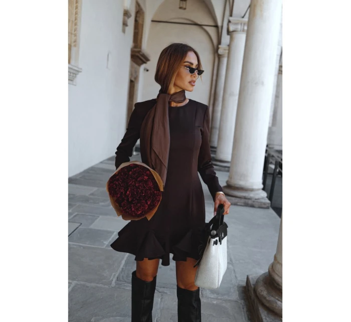 M880 Šaty s volánovým lemom - hnedé