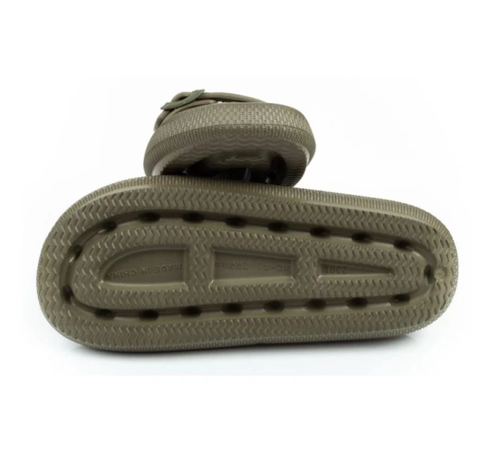 CMP M 3Q90647 E907 flip-flops