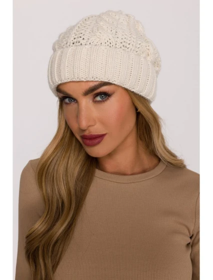Dámska čiapka M897 Ecru - MOE