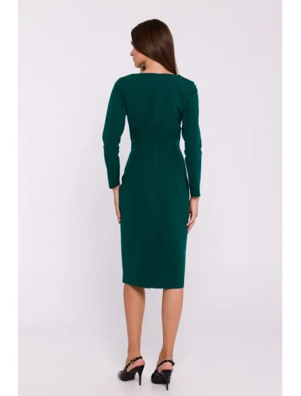 model 20503104 Tužkové šaty s asymetrickým výstřihem zelené - STYLOVE model 20503104 Tužkové šaty s asymetrickým výstřihem zelené - STYLOVE