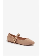 Baleríny s páskem a zlatým sponou Eko semiš Béžové model 21744478 - Boto