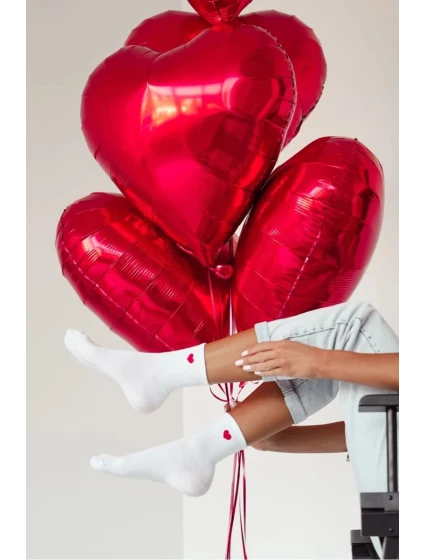 Dámske ponožky s malým srdiečkom - biele