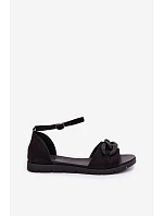 Dámske ploché sandále s reťazou Vinceza 17320 Black