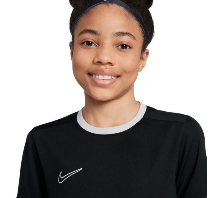 Tričko Nike Dri-Fit Academy 25 SS Jr FZ9758 010 Tričko Nike Dri-Fit Academy 25 SS Jr FZ9758 010