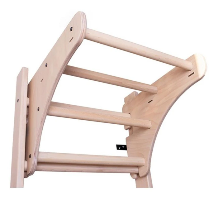 DREVENO-KOVOVÝ GYMNASTICKÝ REBRÍK NA 4 ÚCHOPY S DREVENOU TYČOU BENCHK 211W