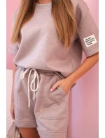 Dámska maslová súprava so šortkami s vysokým pásom béžové odlesky Dámska maslová súprava so šortkami s vysokým pásom béžové odlesky