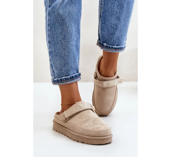 Dámske zateplené papuče s kožušinou na platforme Beige Azida