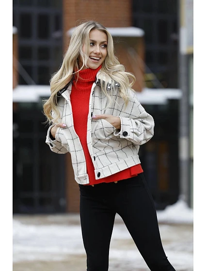 Krátká košilová bunda v barvě ecru model 18359849 - Ann Gissy