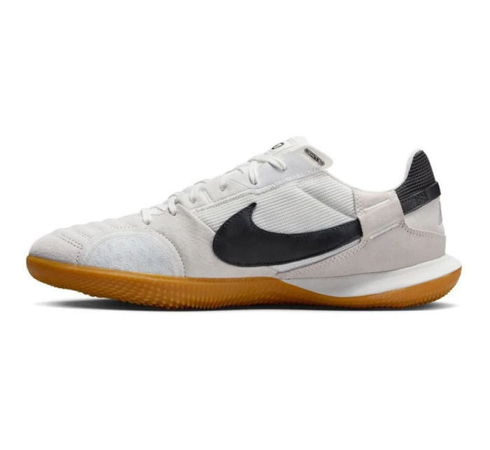 Boty  IC model 21261345 - NIKE