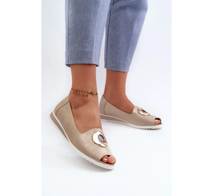 Dámske lodičky s ozdobou z ekokože, zlaté Biolita