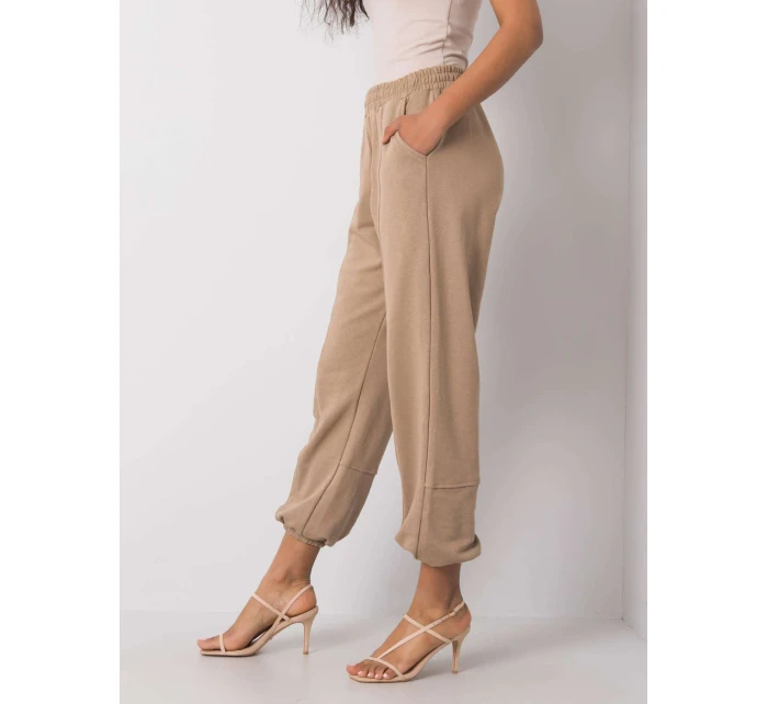 EM DR ES 21 535 tepláky.20 tmavých pusiniek EM DR ES 21 535 tepláky.20 tmavých pusiniek