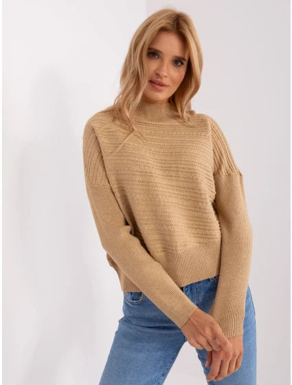 Sweter AT SW model 18900695 camelowy - FPrice Sweter AT SW model 18900695 camelowy - FPrice