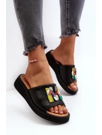 Dámske kožené papuče s čiernym lemovaním Asames