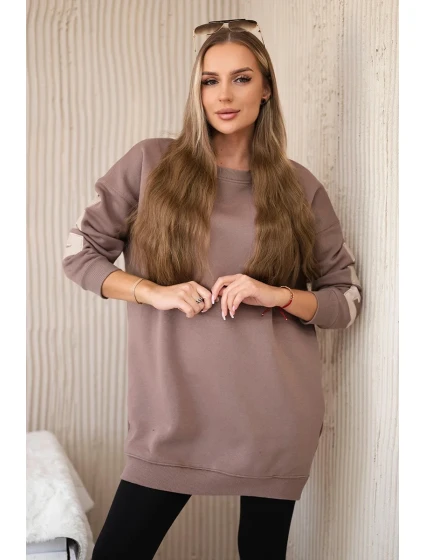 Izolovaná mikina s nápisom California mocca