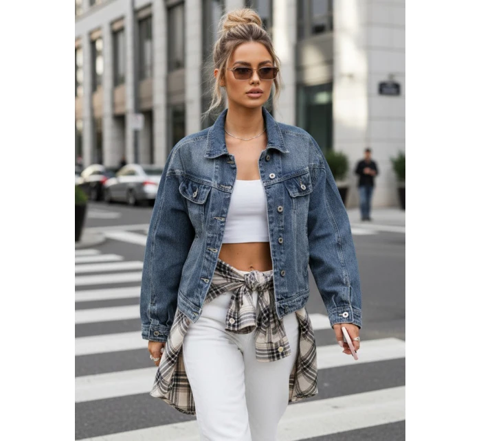 Dámska krátka džínsová bunda klasického strihu modrá FashionStreet TY5632