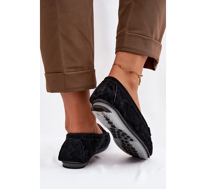 Dámské ploché mokasíny z přírodního semiše model 22101305 Černé - S.Barski