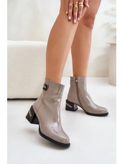 Topánky na podpätku model 201017 Krok vo veľkom štýle