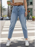 Dámske džínsové nohavice mom fit s opaskom FashionStreet UY2882