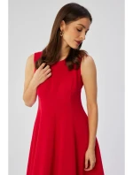 S358 Priliehavé šaty bez rukávov - červené