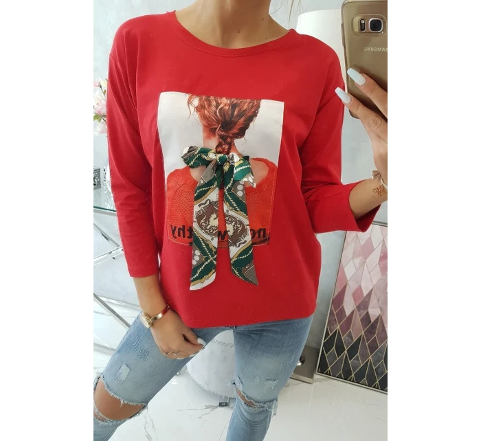 model 18743912 červená halenka s 3D grafikou - K-Fashion model 18743912 červená halenka s 3D grafikou - K-Fashion