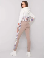 Súprava RV KMPL 7356.82 béžová a biela Súprava RV KMPL 7356.82 béžová a biela