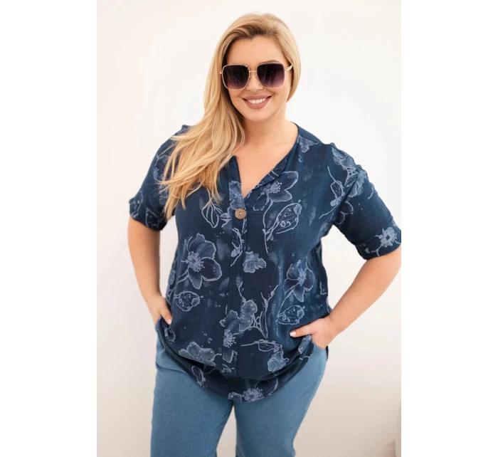Dámská bavlněná halenka Plus Size s květinovým vzorem námořnická modrá Dámská bavlněná halenka Plus Size s květinovým vzorem námořnická modrá