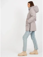 Dámska bunda NM KR L22 9872 .93 čierna a béžová Dámska bunda NM KR L22 9872 .93 čierna a béžová