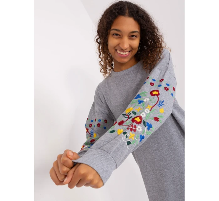 RV SK 8979 šaty.94P sivá