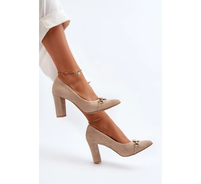 model 21652560 Velurové lodičky na podpatku se srdcem cappuccino - Zazoo