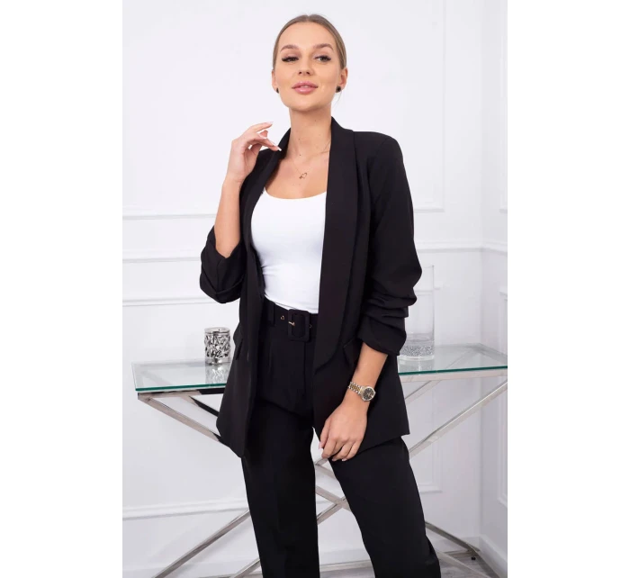 Elegantná súprava saka a nohavíc čiernej farby